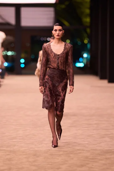 Look 22